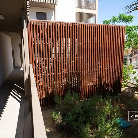 Apartment Riboleys T4 Mit Klima&pool 400 M Vom