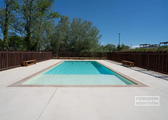 Riboleys - T4 Avec Clim Et Piscine A 400m De La Διαμέρισμα